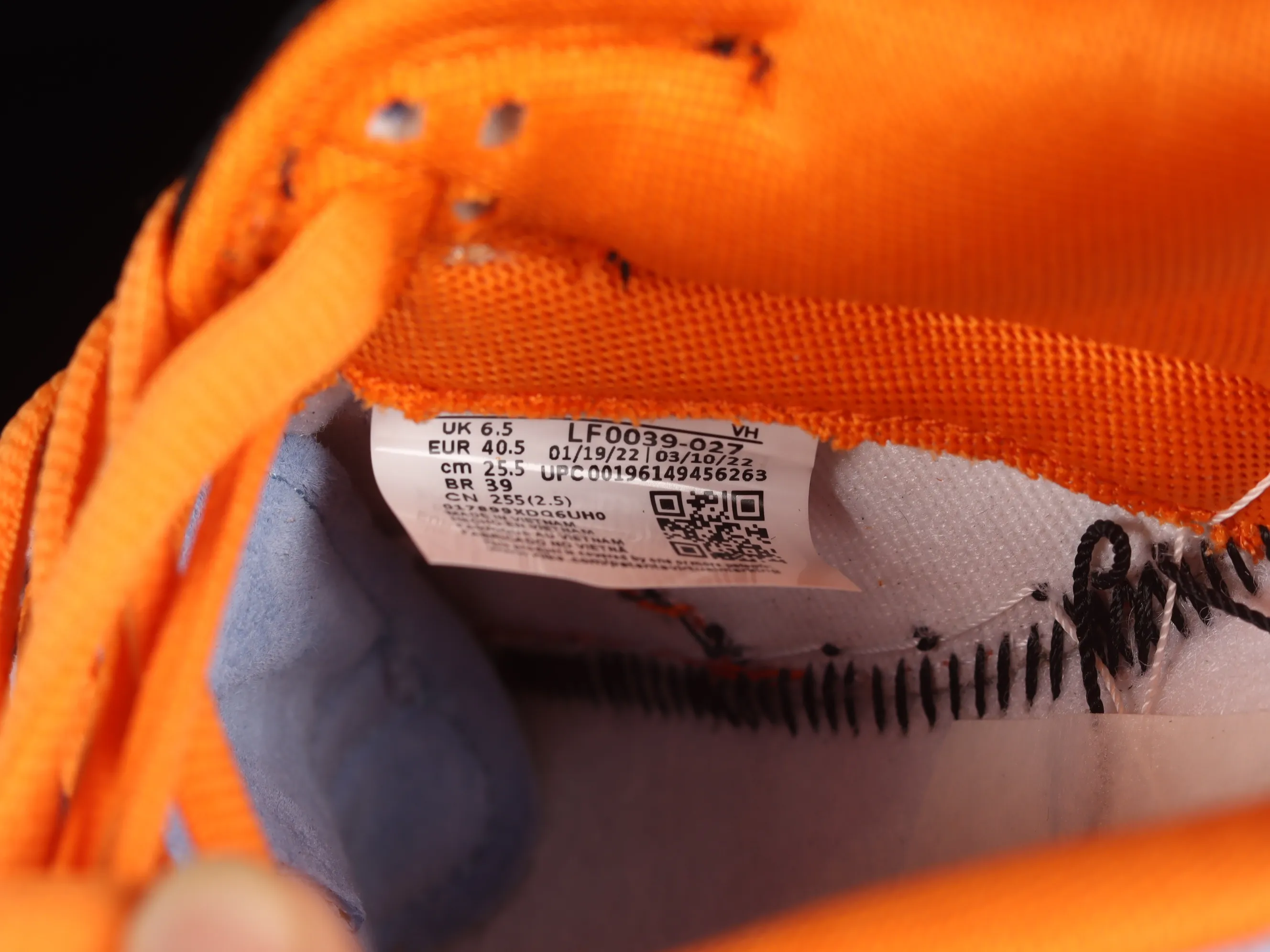 All Categories Nk SB Dunk Series Nk SB Dunk Low Low-top sneakers Otomo Katsuhiro x Nk SB Dunk Low "Steamboy OST" Otomo Katsuhiro co-branded SB low-top sports and leisure sneakers LF0039-027